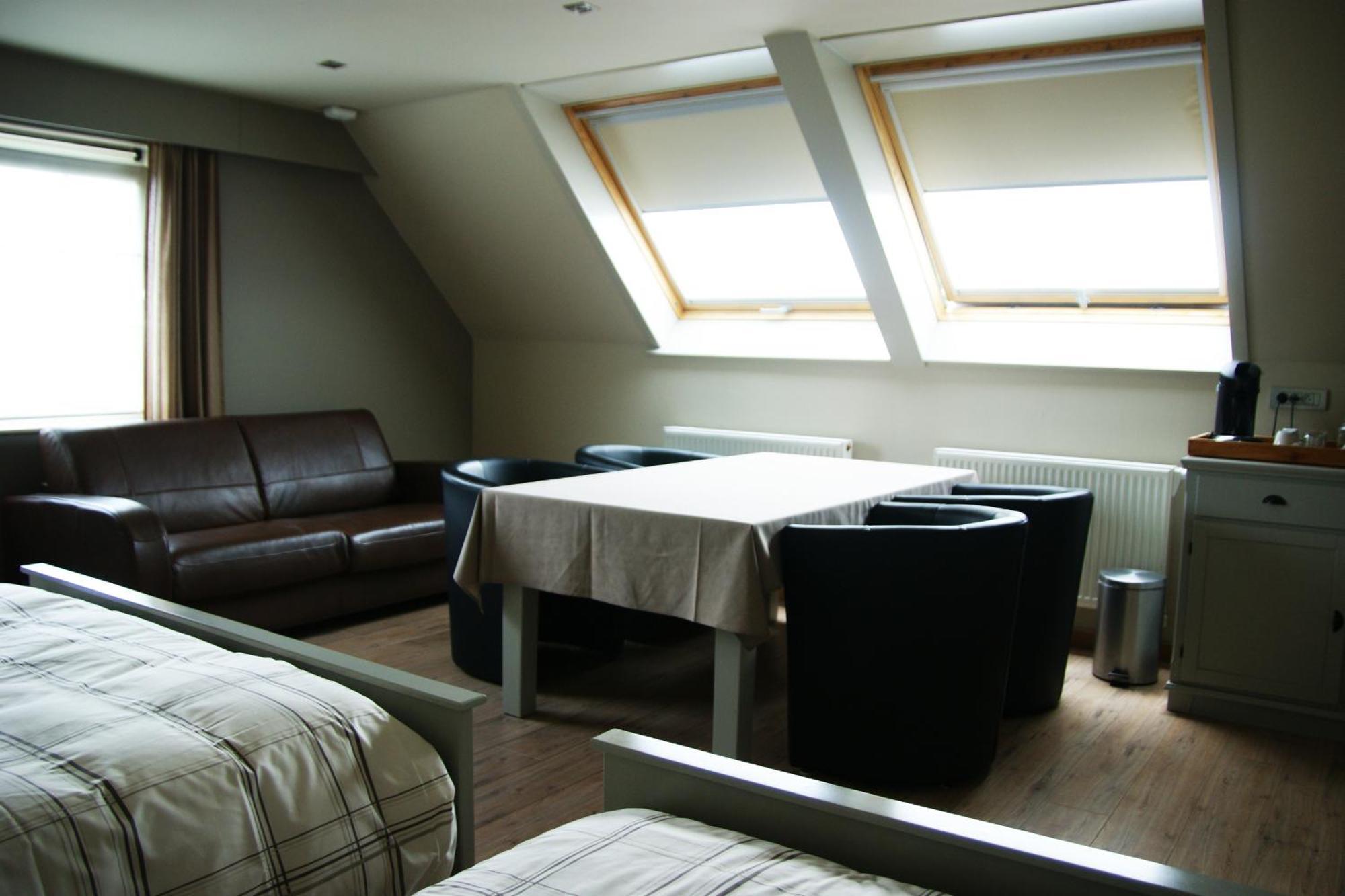 B&B The Beachhouse Oostduinkerke Exterior foto