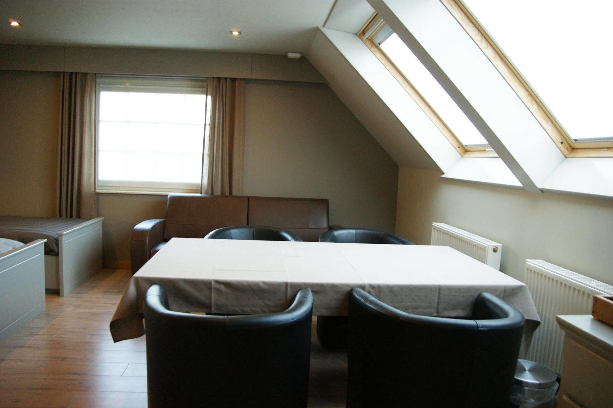 B&B The Beachhouse Oostduinkerke Exterior foto
